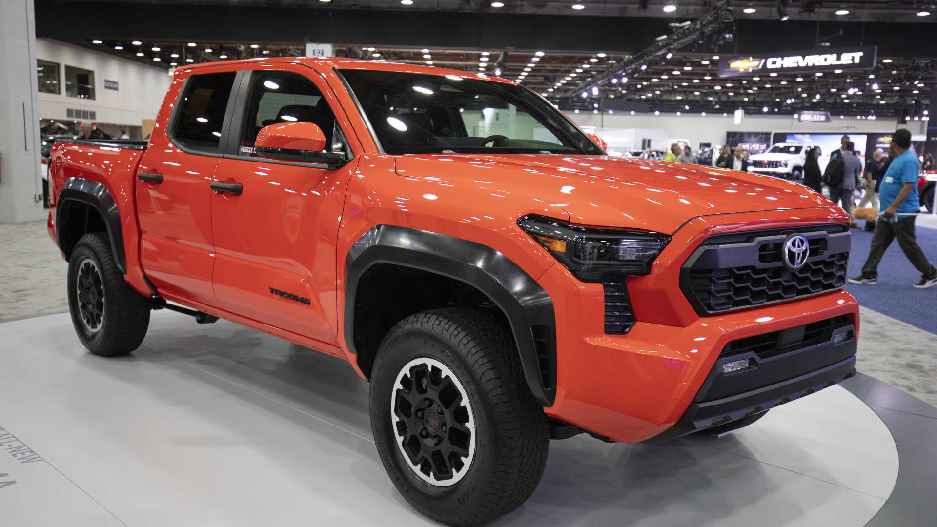 How Toyota Tacoma took on Ford F-150 and U.S. truck market [Video]