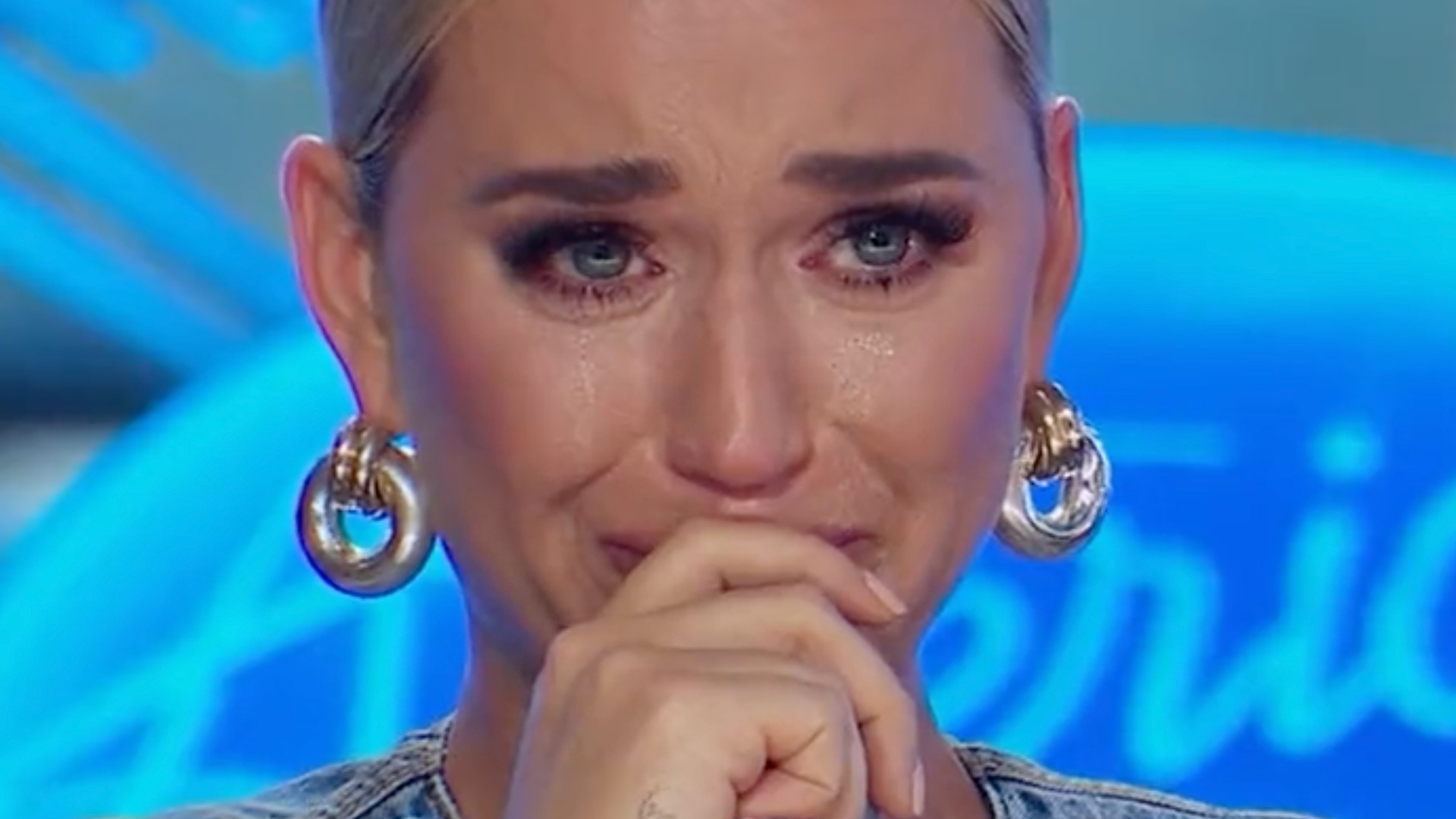Katy Perry admits she ‘will be crying at anything’ during American Idol finale as rumors swirl about judge’s replacement [Video]
