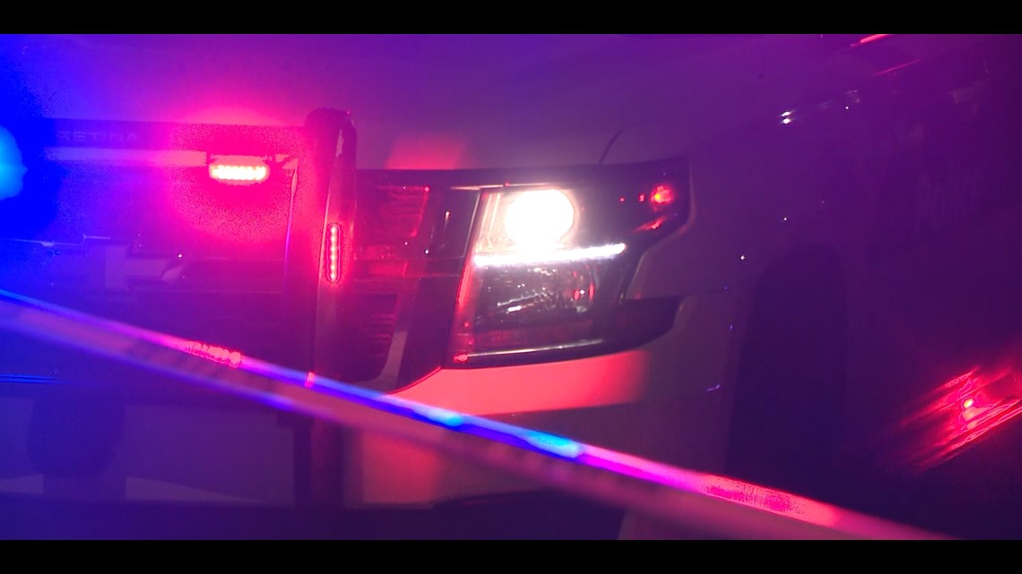 West Phoenix crash involves suspected stolen car, police say [Video]