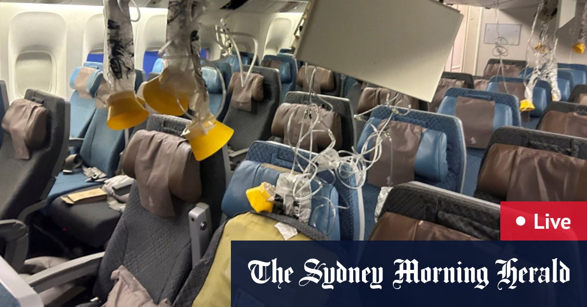 Singapore Airlines turbulence kills one, injures dozens; Telstra job cuts spark warning from Clare ONeil; Ozempic, Mounjaro replica ban announced [Video]