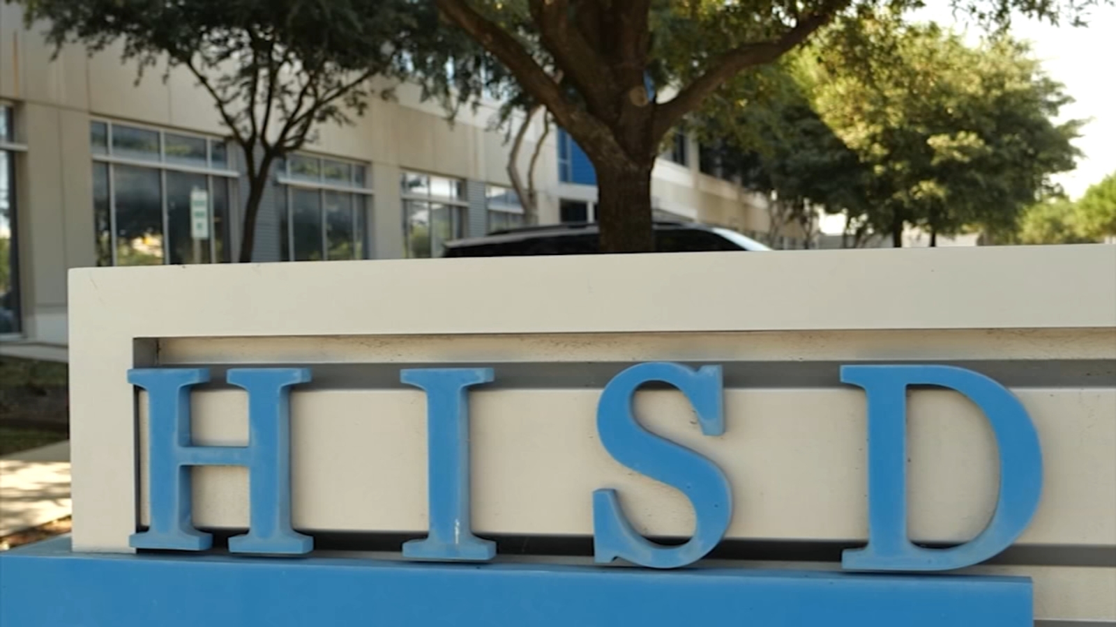 Texas Education Agency takes over HISD: 1 year review steeped in controversy [Video]
