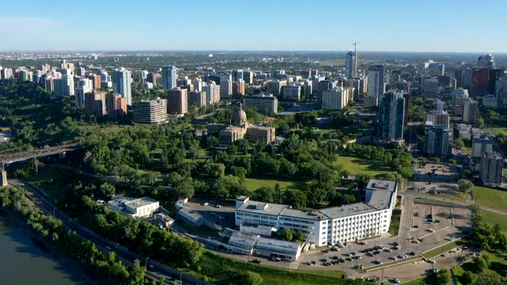 Edmonton has most affordable housing market in Canada: report [Video]