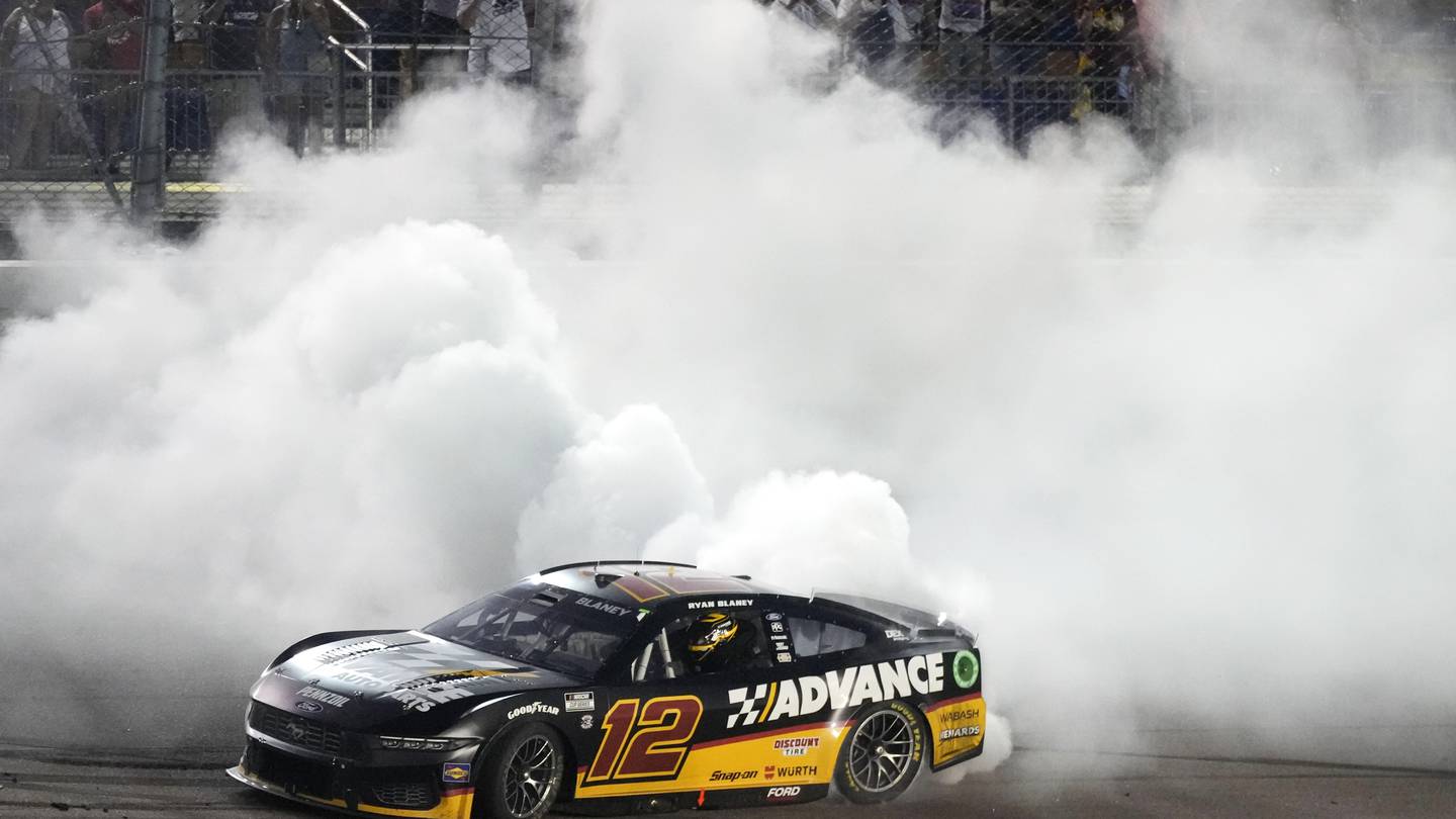 Ryan Blaney wins inaugural NASCAR Cup Series race at Iowa Speedway  WSOC TV [Video]