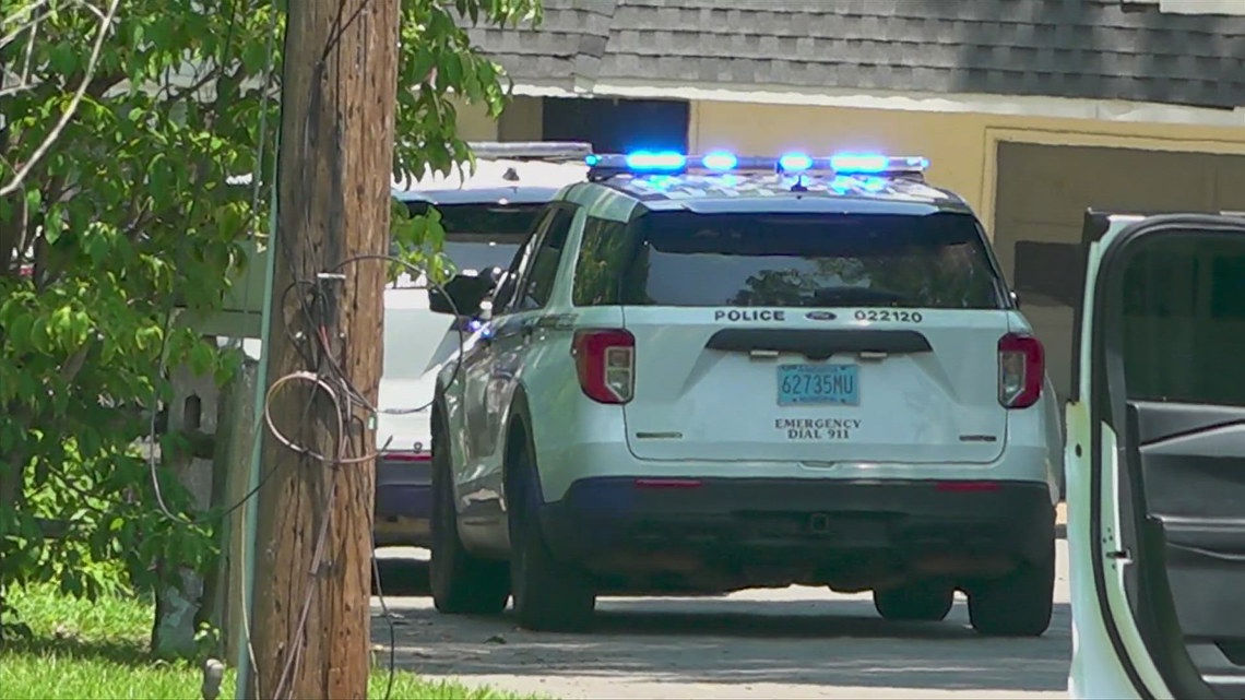 Burglary call leads to standoff; pair face charges [Video]
