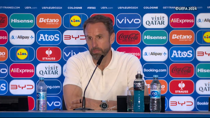 Southgate reacts to angry England fans throwing beer cups at him | Sport [Video]