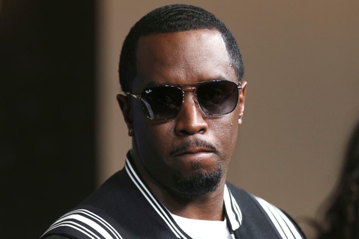 Miami Beach axes ‘Sean Diddy Combs Day’ with official saying city has ‘no place for women beaters, sexual predators and pedophiles’ [Video]
