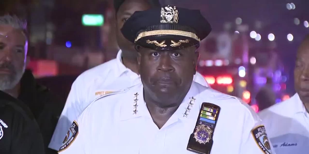 New York Police Department: 2 killed, several others injured [Video]