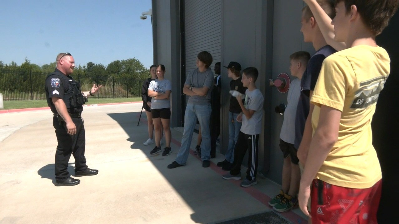 Sherman kids get law enforcement insight at police camp – KTEN [Video]