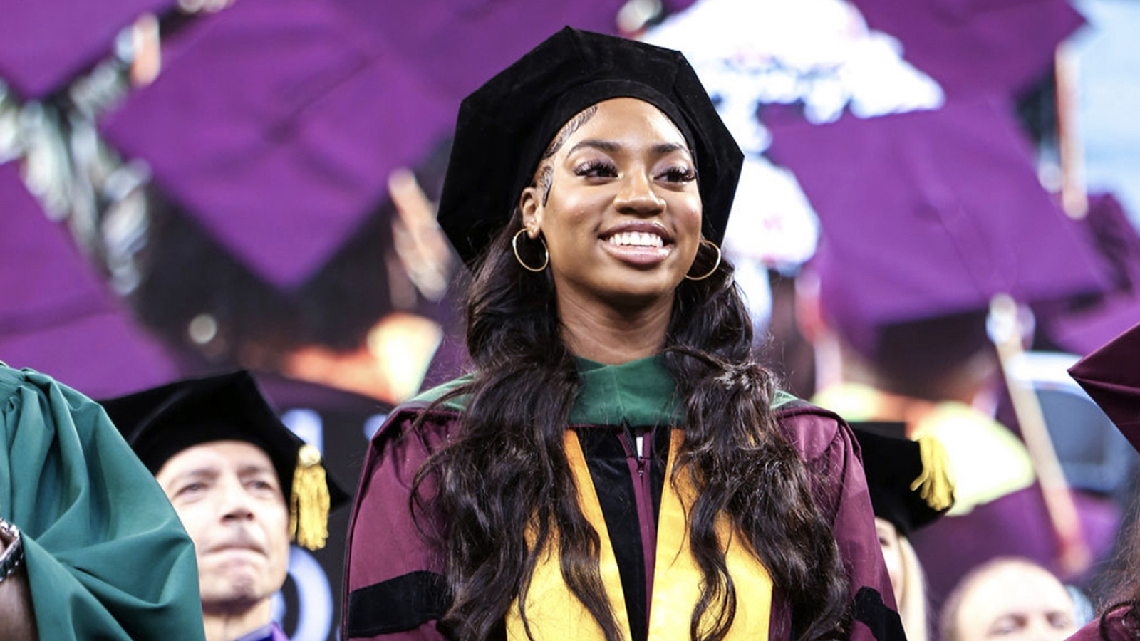 Dorothy Jean Tillman, a teen from Chicago, graduates from Arizona State University after completing doctoral degree at 17 [Video]