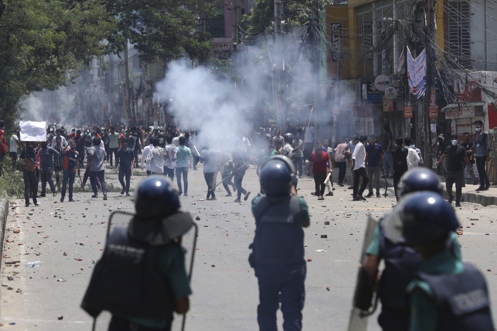 19 more die in Bangladesh clashes as student protesters try to impose complete shutdown [Video]