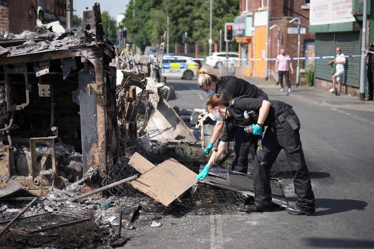 Leeds riots live: Arrests made over Harehills disorder as council urgently reviews family matter case [Video]