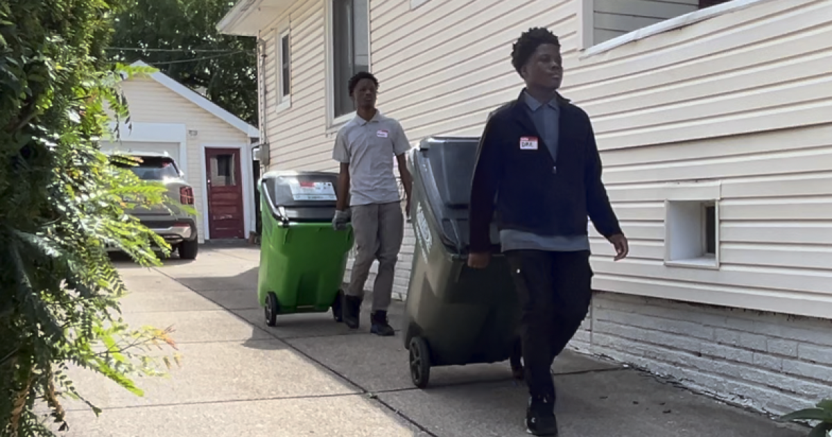 Teen brothers inspired by TikTok launch ‘The Trash Boys’ in Garfield Heights [Video]