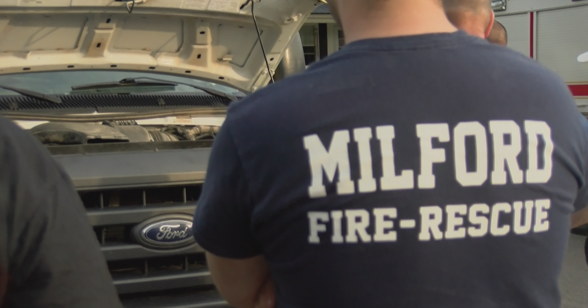 Local fire departments participate in alternatively fueled vehicle safety training | Local News [Video]