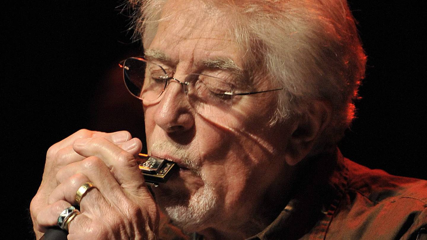 John Mayall, tireless and influential British blues pioneer, dies at 90  WPXI [Video]