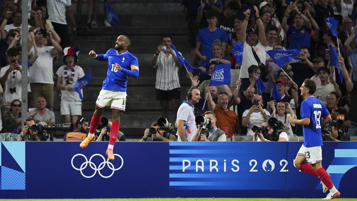 France beats US 3-0 and Morocco gets a win against Argentina in a wild start to Olympic soccer  Boston 25 News [Video]