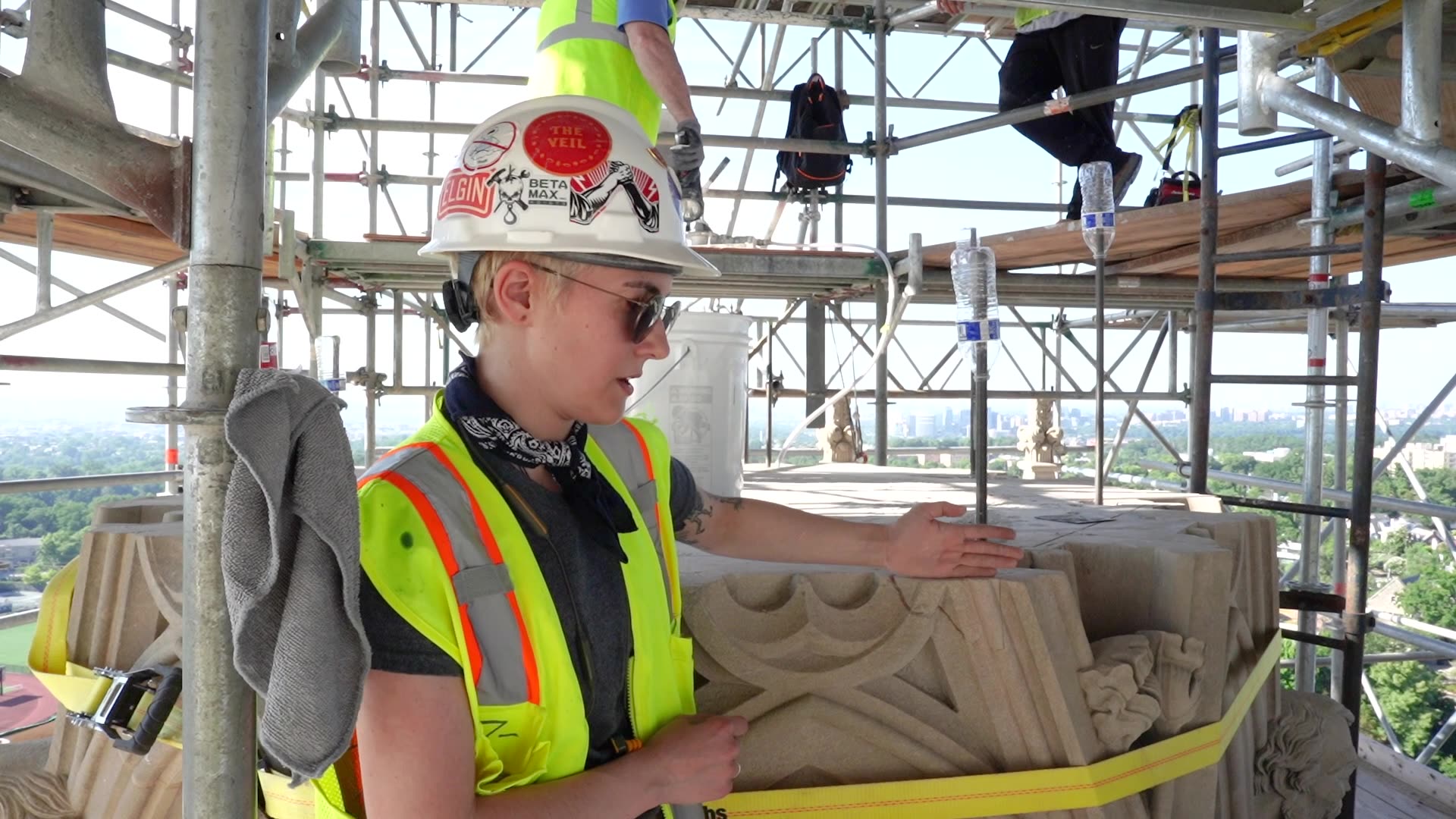 Stonemasons at the National Cathedral chip in to tell a more inclusive history – PBS NewsHour Student Reporting Labs [Video]