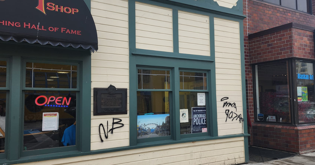 Anchorage Fur Rondy HQ Vandalized with Graffiti, Quickly Cleaned Up | Homepage [Video]
