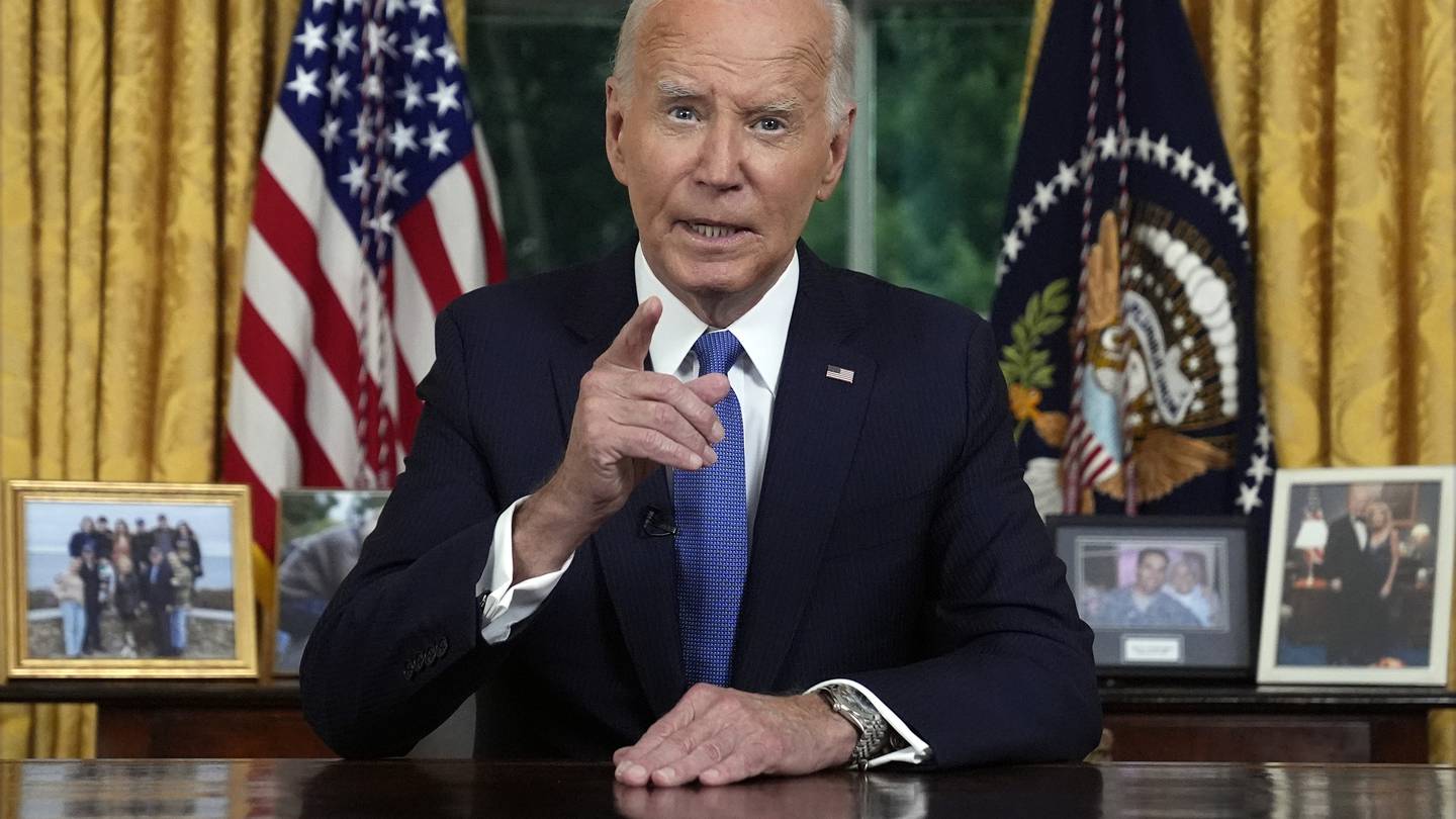 Biden says democracy lies in the hands of voters during solemn address  WPXI [Video]