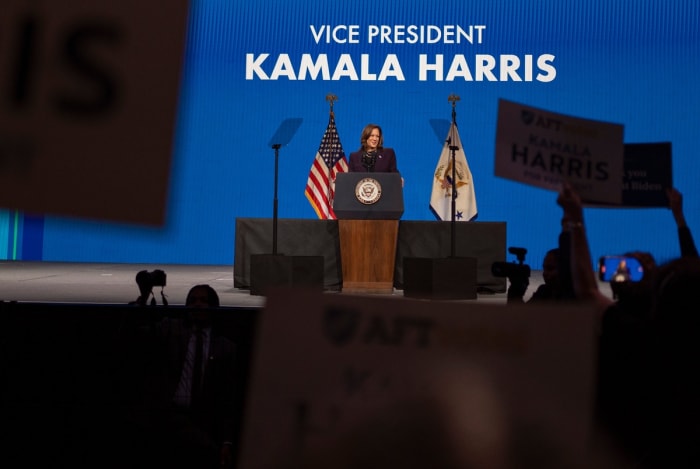 Texas teachers stand behind Kamala Harris after years of feeling targeted, neglected by Republicans [Video]