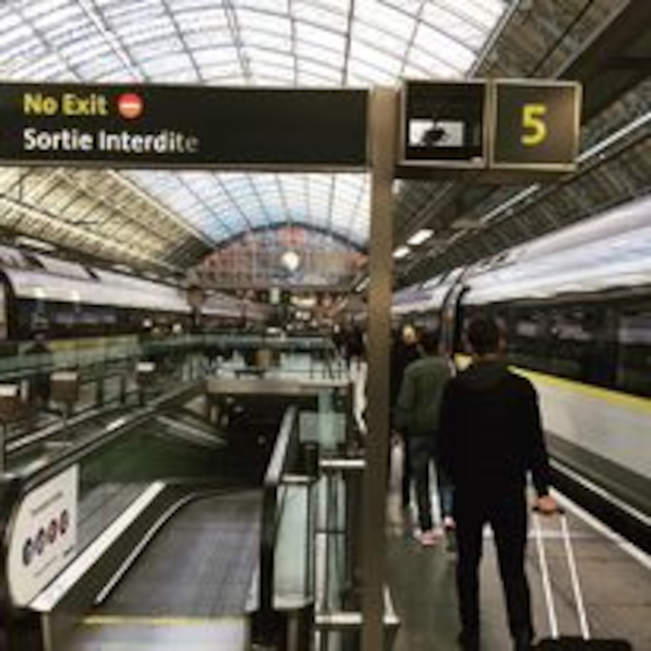 Malicious acts disrupt Frances high-speed train service ahead of Olympics ceremony [Video]